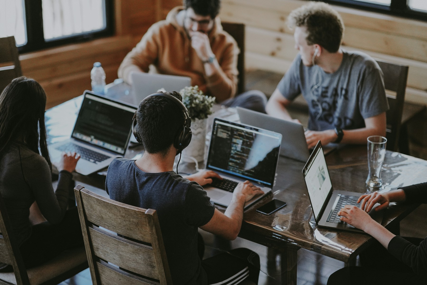 Illustrative photograph of professionals working collaboratively